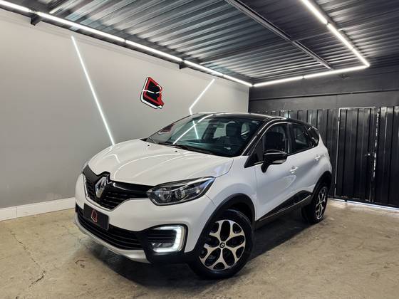 RENAULT CAPTUR 1.6 16V SCE FLEX INTENSE X-TRONIC RENAULT CAPTUR 1.6 16V SCE FLEX INTENSE X-TRONIC